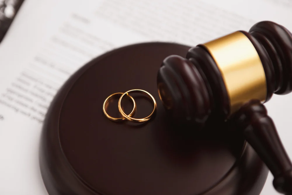 Divorcio en el extranjero: Consejos para un proceso sin complicaciones