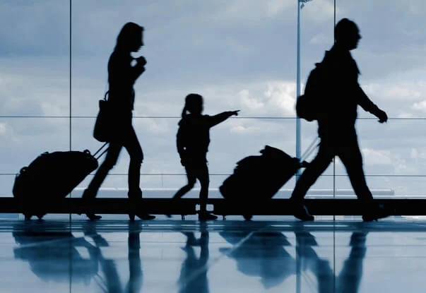 Guía completa sobre autorización de viaje para menores: trámites y requisitos en Bolivia