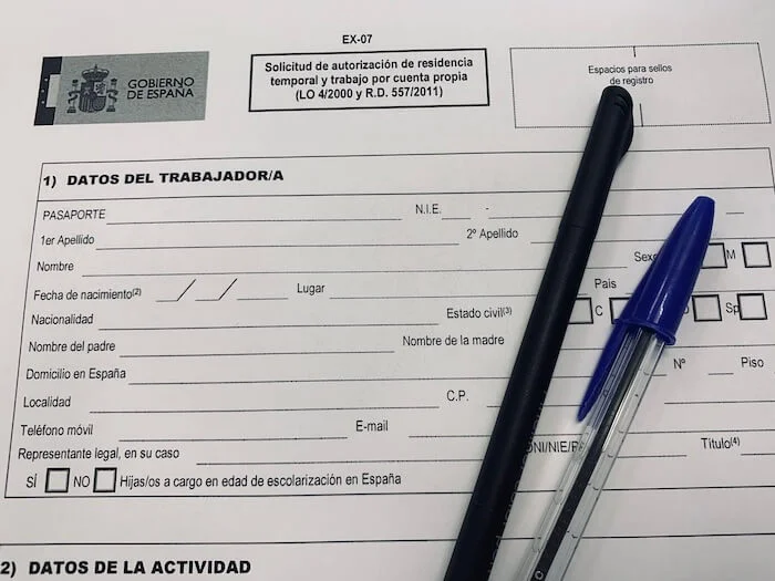 Guía completa: Documentos necesarios para visa de trabajo por cuenta ajena en Ecuador