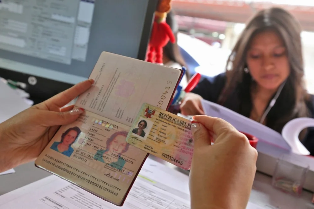 Todo lo que necesitas saber sobre los requisitos para obtener el permiso de residencia en Perú