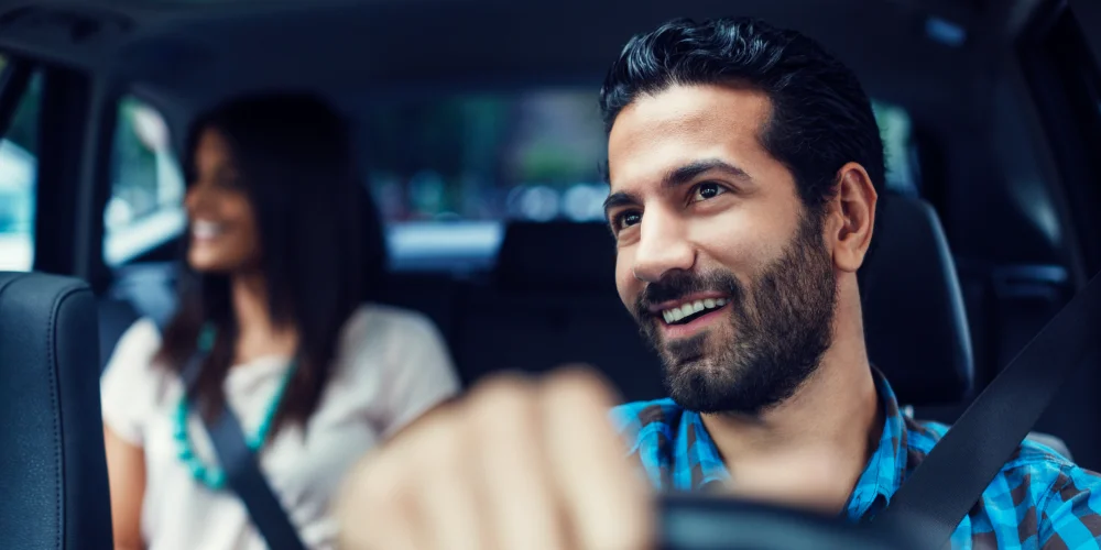 Todo lo que necesitas saber sobre los requisitos para ser conductor de Uber en Colombia