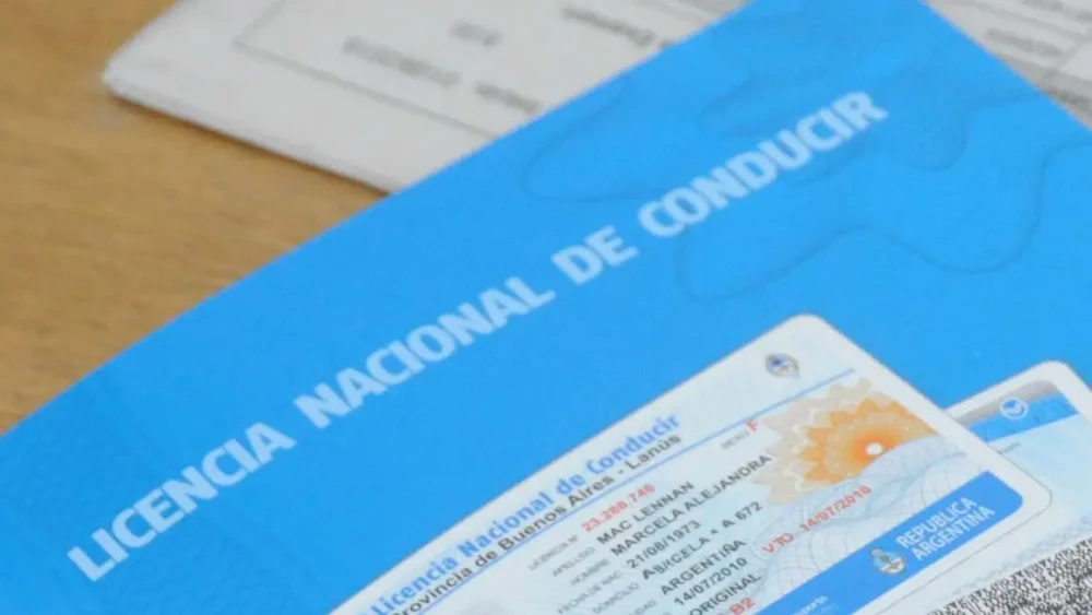 Todo lo que necesitas saber sobre los requisitos para tramitar el permiso de conducir transporte de carga en Argentina
