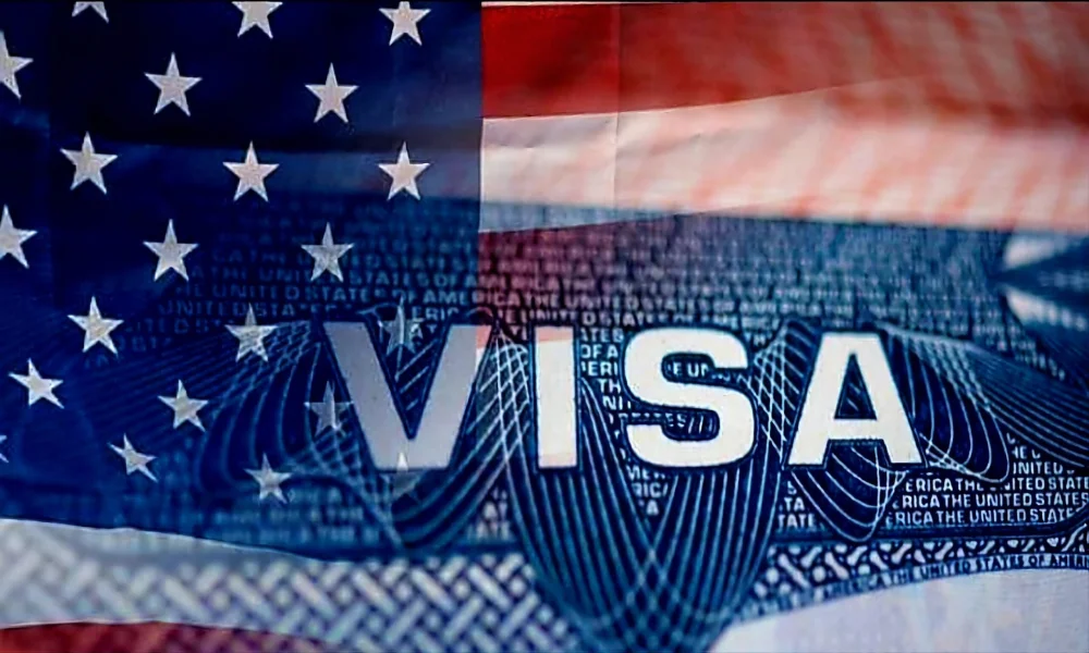 Descubre los Requisitos Esenciales para Obtener la Visa de Trabajo en Hotelería en Estados Unidos